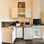 Les Halles Mezza Apartment 0